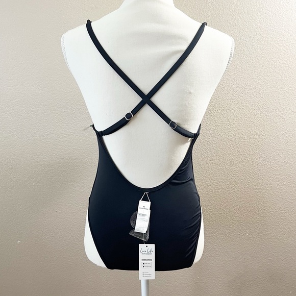 NWT Cupshe Black one piece cross strap deep v-neck swimsuit - Picture 2 of 8